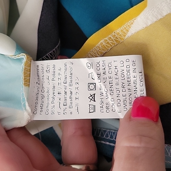 SHEIN Geometric Print Dress New Without Tags - Picture 5 of 5